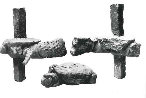 04. Alexandria. Claws of a crab with commemorative inscription from the Caesareum’s obelisk (so-called Cleopatra’s Needle) (McKenzie 2007)