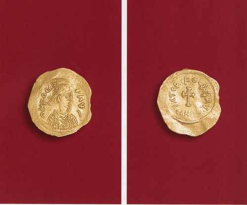 05. Taposiris Magna. Acropolis. Golden treasure from the basilica: (Vörös 2004, p. 174)