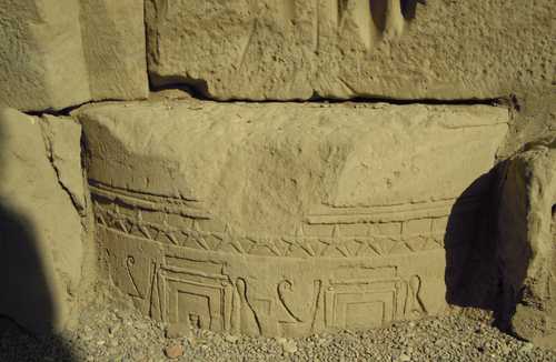 12. Dendera. basilica- detail of reused pharaonic elements (PAThs Team, January 2018)